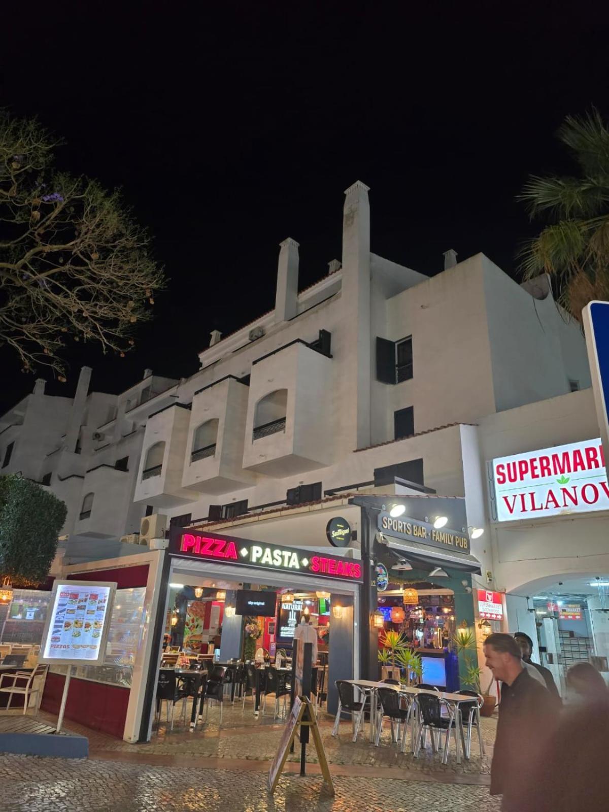 Studio Rua Dos Bares Em Albufeira Exteriör bild