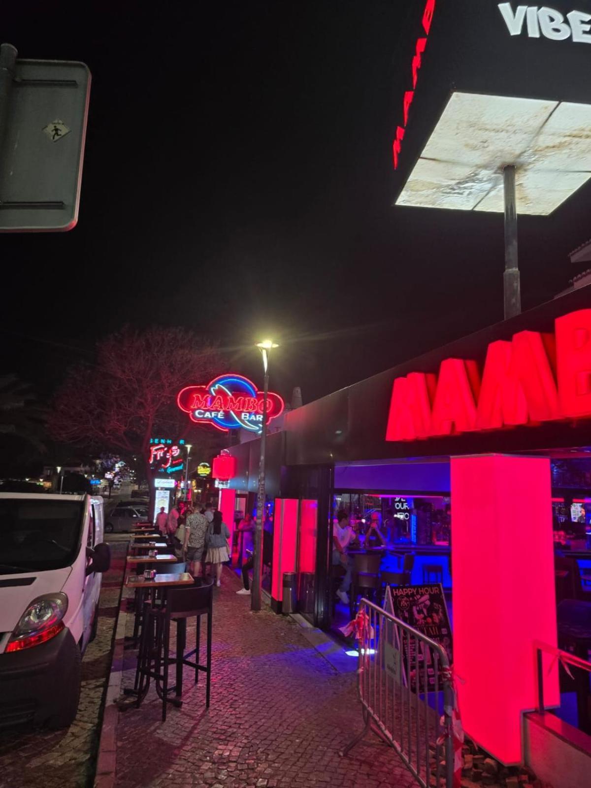 Studio Rua Dos Bares Em Albufeira Exteriör bild